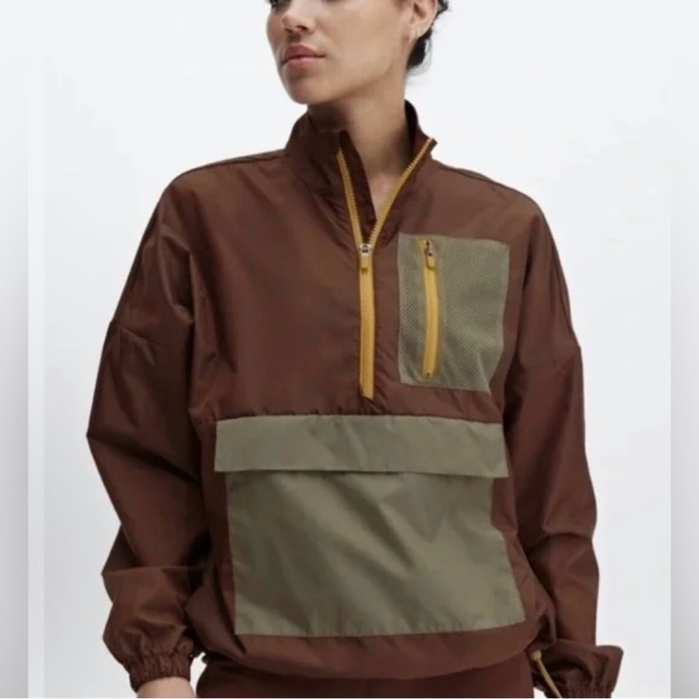 Women’s Fabletics Shawn Cropped Half Zip Windbreaker Jacket